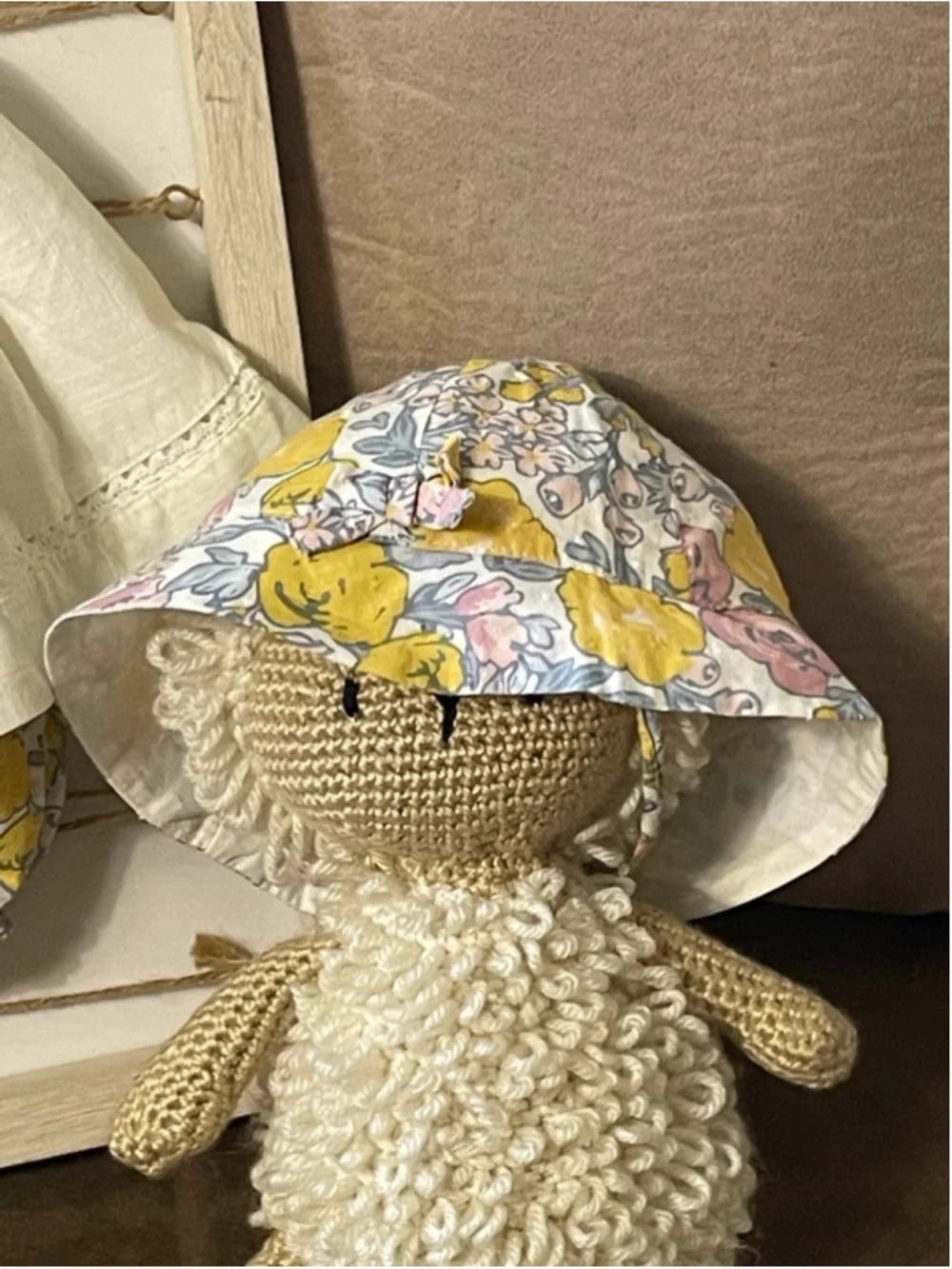 Girls Rachel Zoe 3 piece Floral ruffle butt bloomer 12 Months with Hat
